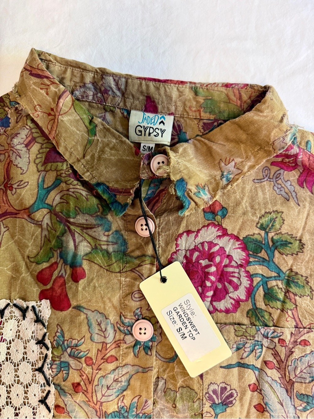 NWT Jaded Gypsy Windswept Garden Floral Patchwork Blouse S/M Boho - Picture 3 of 3